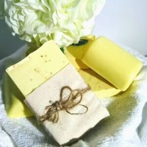 HANDCRAFTED SOAP Turmeric Ginger Avocado Cucumber Artisan Bath Bars 3PC SET NWT